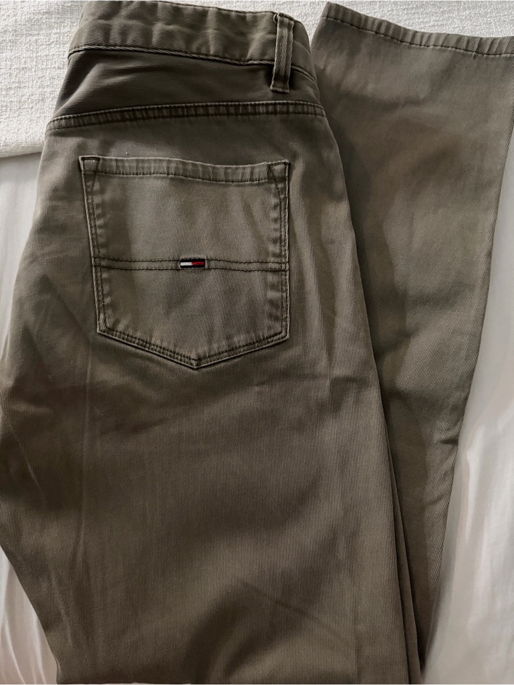 Tommy Hilfiger Olive Green Men's Cotton Pants with Signature Trim - Picture 3 of 4